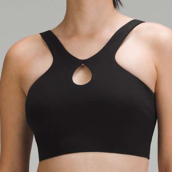 Lululemon SmoothCover Front Cut-Out Yoga Bra in Black